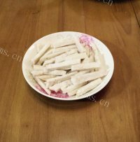 美味的香芋蒸排骨做法图解2)