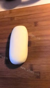 香气浓郁的开封灌汤包做法图解3)