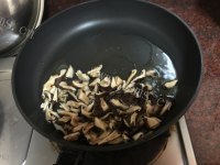 好吃的龙葵菜脯粥做法图解6)