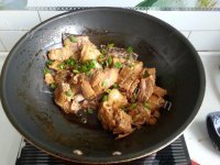 美味的啤酒鱼做法图解7)