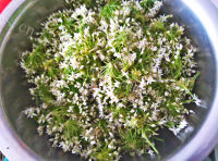 口感极佳的自制韭菜花做法图解1)