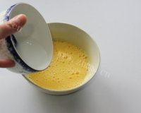 美味的棉花蛋糕做法图解7)