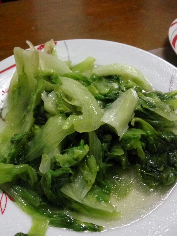 唇齿留香的清炒生菜