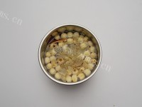 红豆甜汤做法图解1)