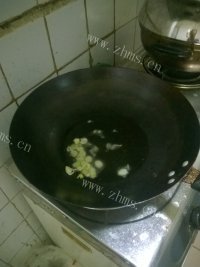 自制炸酱做法图解2)