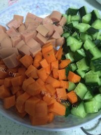 美味的什锦虾仁做法图解2)