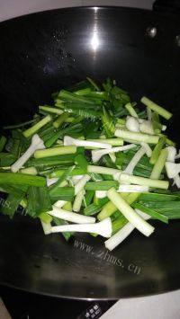 香甜的蒜苗牛肉做法图解3)