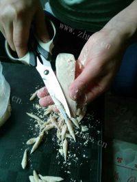 自制剪刀面做法图解2)