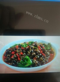 美味的辣炒田螺做法图解1)