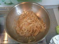美美厨房之清炒绿豆芽