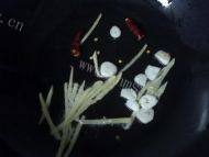 爆炒花蛤做法图解3)