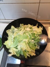 手撕包菜做法图解4)