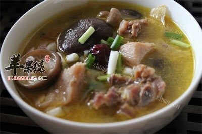 好吃的小鸡炖蘑菇