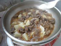 易做的土豆烧牛肉做法图解10)