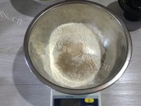 美味的南瓜蝴蝶卷做法图解6)
