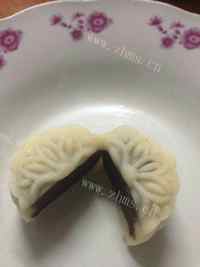 美味的陈皮红豆沙馅冰皮月饼做法图解10)