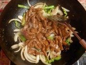 孜然牛肉条做法图解6)