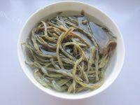 美味的干豇豆红烧肉做法图解2)
