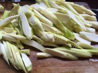 下饭的茭白炒肉做法图解1)