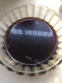 可口的糖醋浇汁茄龙做法图解1)