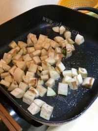 美味的茄子面做法图解11)