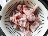 家常菜糖醋排骨做法图解2)