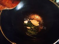 营养的粉丝煲做法图解6)