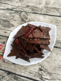 简易的香辣卤香干做法图解12)