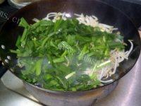 「美味可口」韭菜炒豆芽做法图解7)