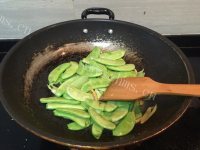 家常菜清炒扁豆做法图解5)