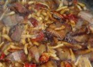 自制萝卜干炒腊肉做法图解5)
