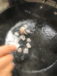 自制鱼丸做法图解5)