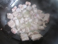 美味的排骨咖喱米饭做法图解5)