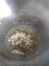 家常菜莲藕炒肉片做法图解7)