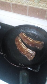 美味的香煎牛排做法图解9)