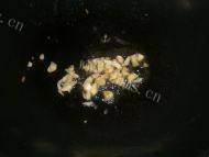 念念不忘的蒜香苋菜做法图解3)