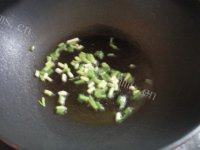 家常菜炒绿豆芽做法图解2)
