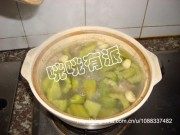 苦瓜大蒜排骨汤