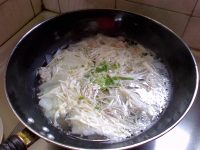美味的冬瓜肉丸汤