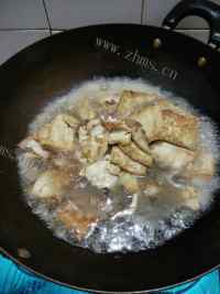 色泽鲜亮的煎豆腐做法图解4)