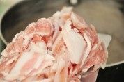 美味的青菜肉片汤做法图解3)