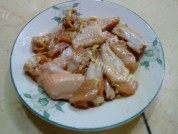 酥炸鸡翅做法图解1)