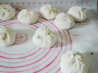 色香味俱全的韭菜馅饼做法图解14)