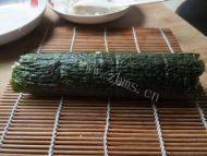 简单紫菜包饭做法图解8)