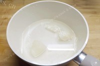 很好吃的自制冰糖蜜桃罐头做法图解3)