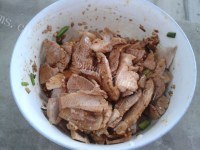 凉拌白肉做法图解5)