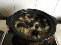 美味的萝卜骨头汤做法图解5)