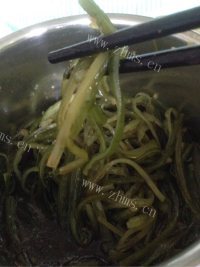 家常菜凉拌海菜做法图解5)