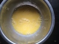 香气浓郁的番茄炒鸡蛋做法图解2)