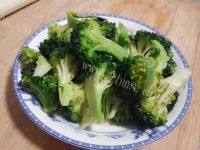自制炒西兰花